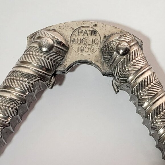 Antique Metal Nut & Seafood Cracker Set – 1909 Patent + Jennings Bros+5 picks - Picture 8 of 13